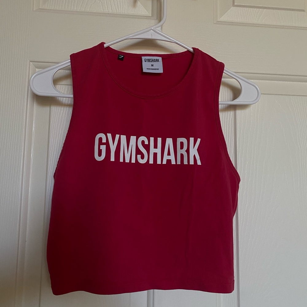 Gymshark- red tank crop: medium